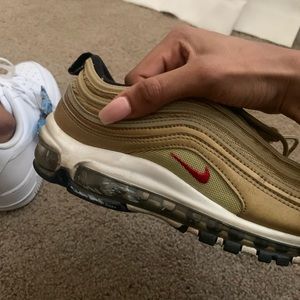 Nike AirMax gold 7/10 condition